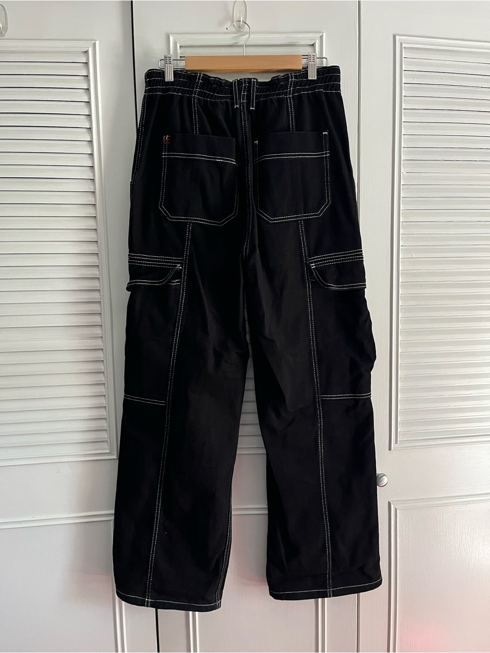 URBAN OUTFITTERS BDG contrast-stitch cargo pants/jeans - Size 31 - Picture 2 of 8